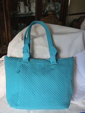 NWOT Vera Bradley Hadley Bag